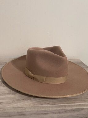 Lack of Color Hat